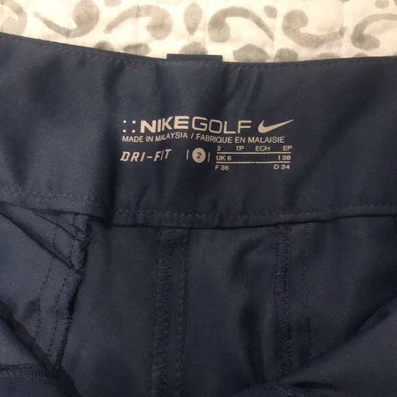 Nike women’s golf shorts - Picture 3 of 5